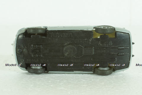 Toyota 2000GT, A-29, зеленая в коробке, красивый цвет новая!, фабрика им. Ватутина 1:43