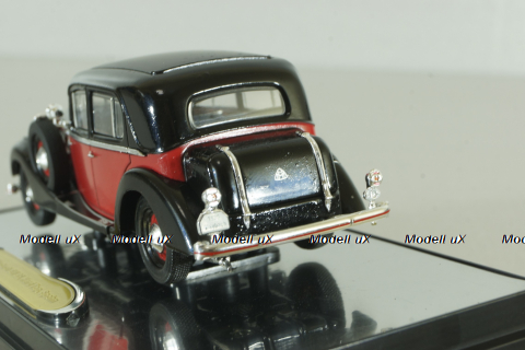 Maybach SW38 Hard top Spohn (Closed) 1935, black/red, 43702, Signature Model 1:43