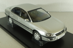 Opel Omega (B) Limousine 1996, silver, T9-1800430, Triple 9 1:18