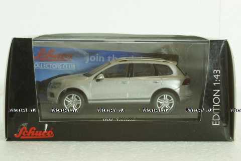Volkswagen Touareg 2010 silver, Schuco 1:43