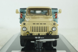 Газ-52 Автомобиль для транспортировки баллонов со сжиженным газом СТБ1-52 1973 г., 105242, DiP Models 1:43