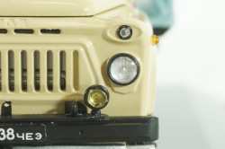 Газ-52 Автомобиль для транспортировки баллонов со сжиженным газом СТБ1-52 1973 г., 105242, DiP Models 1:43