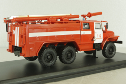 АЦ-40 (43202) ПМ-102Б пожарная автоцистерна на шасси Урал-43202 с бел. полосами, SSM1234B, SSM 1:43 Вариант 2!