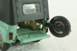 Уаз-469, А34, бирюзовый с белым салоном, Тантал/Радон 1:43