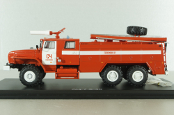 АЦ-7,5-40 пожарная автоцистерна на шасси Урал-4320 с бел. полосами, SSM1229, SSM 1:43