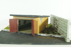 Диорама Гараж с мусорными баками , Modellux 1:43