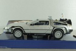 DeLorean Time Machine from movie Back to the Future Future II, 22441, Welly 1:24