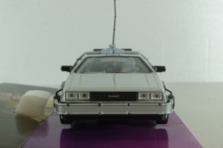 DeLorean DMC-12 from movie Back to the Future I 1983, WEL22443, Welly 1:24