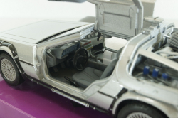 DeLorean DMC-12 from movie Back to the Future I 1983, WEL22443, Welly 1:24
