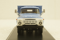 Зил-ММЗ-555, самосвал, поздняя облицовка радиатора, SSM1040, SSM 1:43