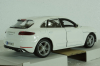 Porsche Macan 2013, white, BU21077W, Burago 1:24