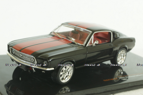 Ford Mustang Fastback 1967, black/red, CLC478, IXO 1:43