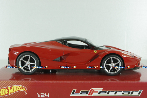 LaFerrari red Mattel, BLY61, Hot Wheels 1:24