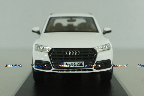 Audi Q5, ibis white, 2017, 5011605631, Iscale 1:43