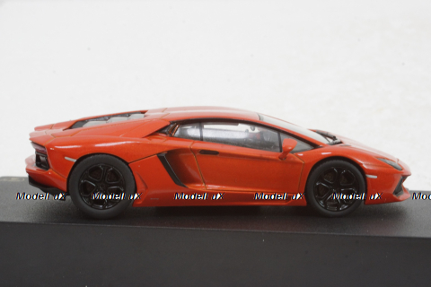 Lamborghini Aventador LP 700-4, orange 2010, Altaya 1:43