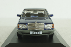 Mercedes 500SE W126 S-Klasse(1979), dark blue, IXO 1:43