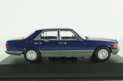 Mercedes 500SE W126 S-Klasse(1979), dark blue, IXO 1:43
