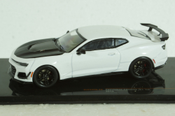 Chevrolet Camaro ZL1 1LE 2019, white, CLC542N.22, IXO 1:43