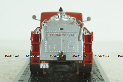 IFA S-4000-1 SW 7 fuel tanker, Atlas 1:43