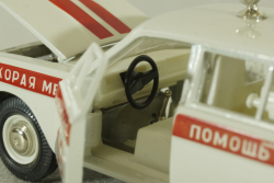 Газ-2402, скорая медицинская  помощь, июнь 1990г., Тантал/Радон 1:43