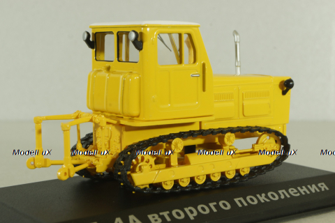 Т-4А трактор 1985, желтый, ТРАКТОРЫ история,люди,машины (Hachette) №132 1:43