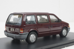 Chrysler Voyager 1994 red, GLM105702, GLM 1:43