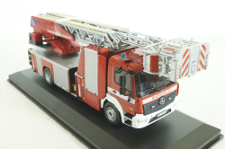 Mercedes Atego DLK 23/12 Metz, Feuerwehr, TRF024S, IXO 1:43
