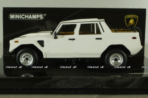 Lamborghini LM002 1984, white, 436103375, Minichamps 1:43