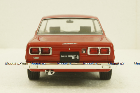 Nissan Skyline GT-R KPGC10, red, T9-1800182, Triple9 1:18
