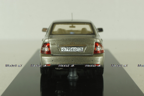 Ваз-2170 Priora Седан 2014 г. серый, 221707, DiP Models 1:43