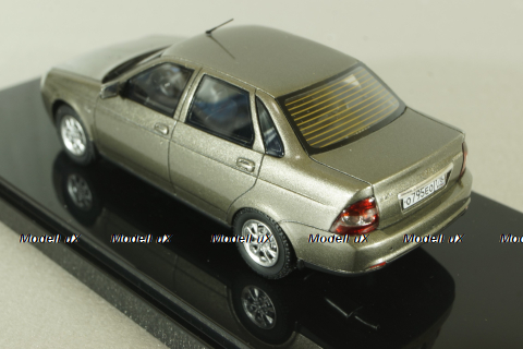 Ваз-2170 Priora Седан 2014 г. серый, 221707, DiP Models 1:43