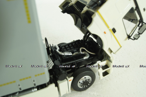 КАМАЗ-5490 с полуприцепом НЕФАЗ-93341, 102958, Автоистория 1:43