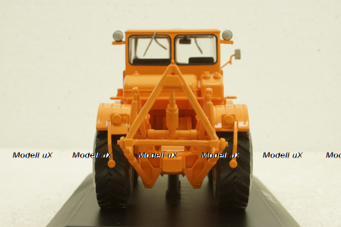 К-700 трактор, оранжевый, Тракторы №120 1:43