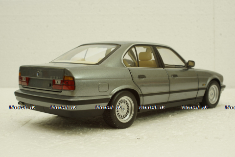 BMW 535I (E34) 1988, 100024008, Minichamps 1:18
