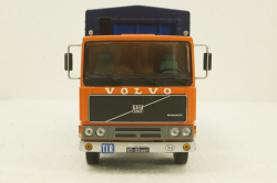 Volvo F12 тент Sovtransavto,  TruckTyr 1:43