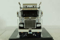 Freightliner Coronado 2012, black/grey, TR181, IXO 1:43
