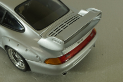 Porsche 911 GT2 (993) Street 1997 Arctic Silver Metallic 180065000, UT Models 1:18