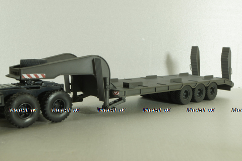 ЧМЗАП-9990 п/прицеп-тяжеловоз, серый, Modellux 1:43