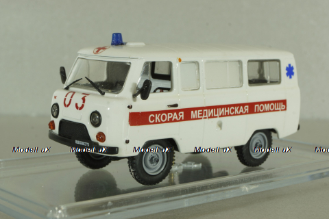 Уаз-452 медицинский, белый, Конверсия 1:43