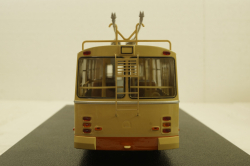 Троллейбус ЗИУ-9 (682Б), SSM 1:43 В Боксе! 