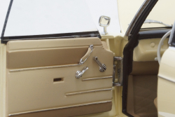 BMW 700 Sport Coupe 1959, beige, 70651, AutoArt 1:18