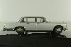 Mercedes 600 SWB (W100) 1963, silver 56191, AutoArt 1:43