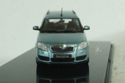Skoda Roomster 2007 lightgreen-metallic, CLC472, IXO 1:43