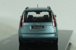 Skoda Roomster 2007 lightgreen-metallic, CLC472, IXO 1:43