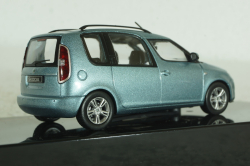 Skoda Roomster 2007 lightgreen-metallic, CLC472, IXO 1:43
