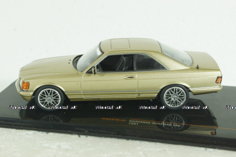 Mercedes 560 SEC Coupe (C126) 1981 golden, CLC537, IXO 1:43  