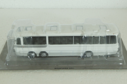 Bedford Val, white,  Kultovni Autobusy Minule Ery 1:72
