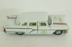 Газ-13 Чайка, С Днем Свадьбы, №2, Агат 1:43