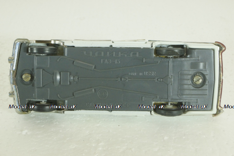 Газ-13 Чайка, С Днем Свадьбы, №2, Агат 1:43