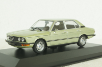BMW 520 (E12) 1972 green metallic, 940023005, Maxichamps 1:43 